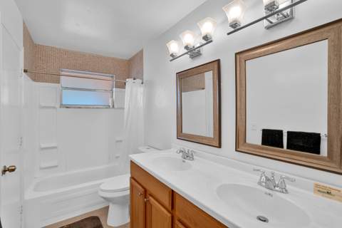 8400 Lagos De Campo Boulevard #305, Tamarac FL - photo 15 of 23