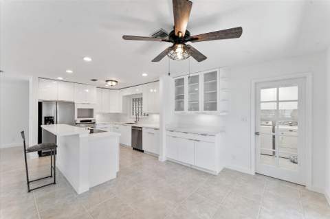 5200 NE 18th Terrace, Fort Lauderdale FL - photo 15 of 40