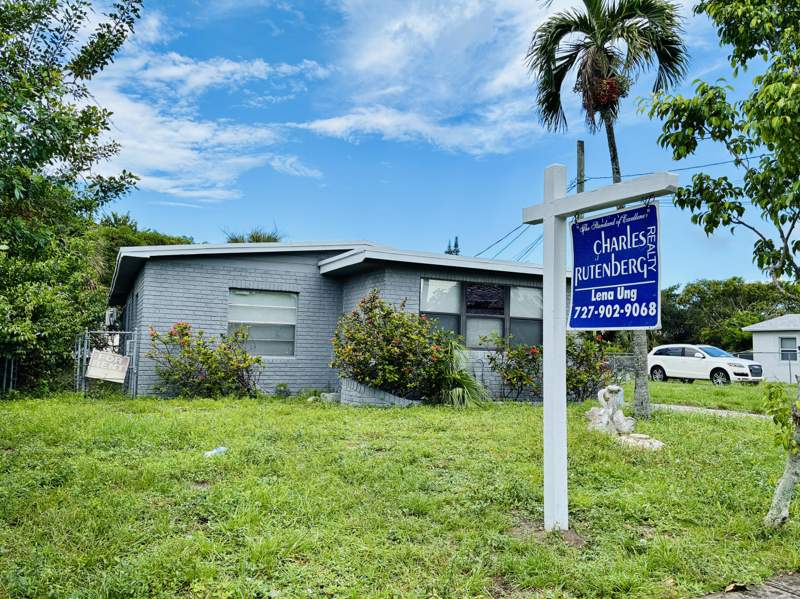 3 bedroom Single Family Residence at 605 NW 9th Avenue, Scotts Park First Add, Pompano Beach — photo 2