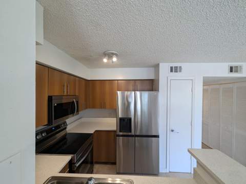 1215 Crystal Way #G, Delray Beach FL - photo 10 of 16