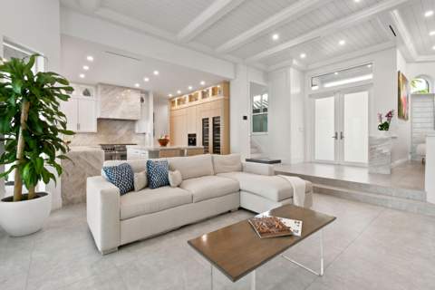 3 Lakeside Palms Court, Lake Worth Beach FL - photo 13 of 76