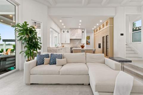 3 Lakeside Palms Court, Lake Worth Beach FL - photo 14 of 76