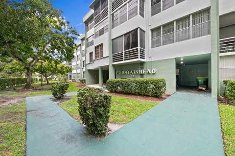 2781 Taft Street #303, Hollywood FL - photo 23 of 23