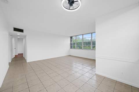 2781 Taft Street #303, Hollywood FL - photo 7 of 23