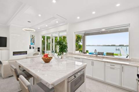 3 Lakeside Palms Court, Lake Worth Beach FL - photo 23 of 76
