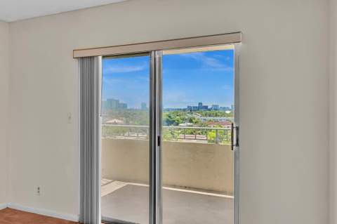 900 NE 18th Avenue #803, Fort Lauderdale FL - photo 20 of 34