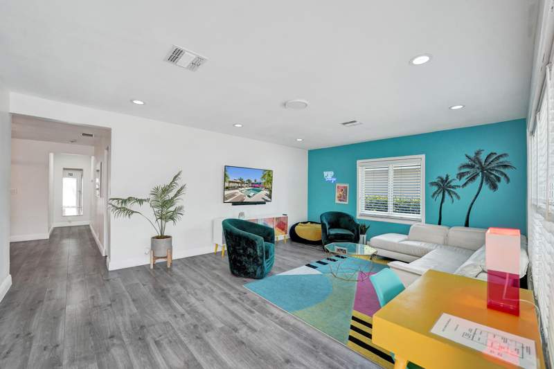 3 bedroom Single Family Residence at 1535 Hollywood Boulevard, Hollywood Lake, Hollywood — photo 3