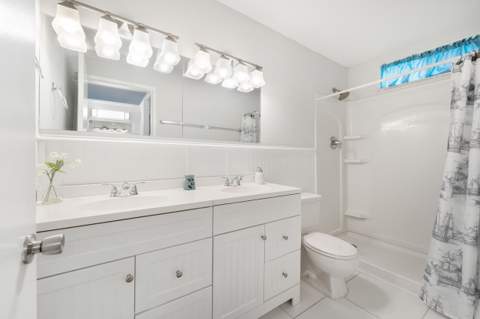1310 NE 14th Court #K 19, Jensen Beach FL - photo 12 of 38