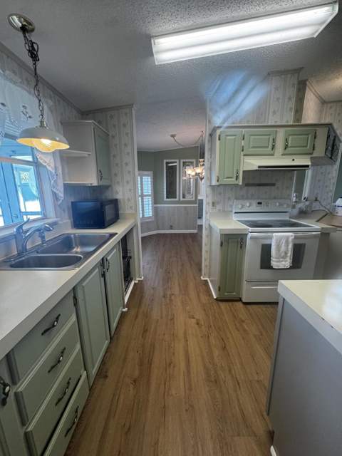 6780 Dulce Real Avenue, Fort Pierce FL - photo 12 of 34