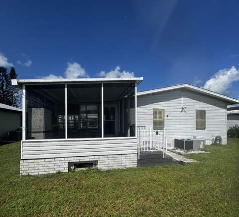 6780 Dulce Real Avenue, Fort Pierce FL - photo 9 of 34