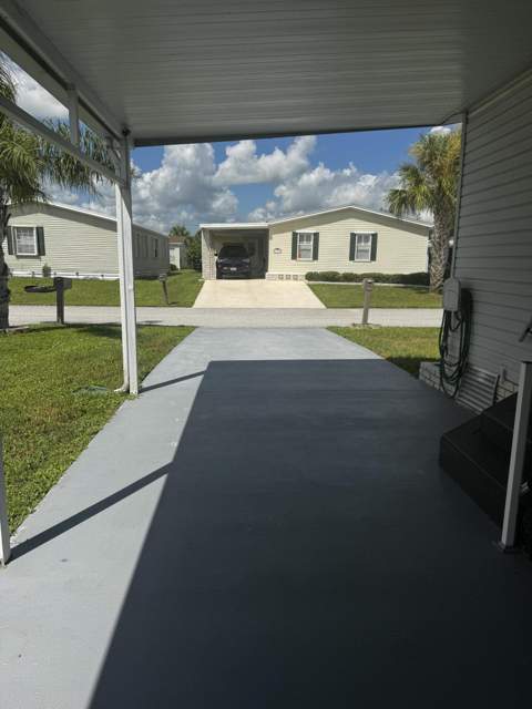 6780 Dulce Real Avenue, Fort Pierce FL - photo 8 of 34