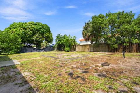 399 SW 14th Street, Deerfield Beach FL - photo 24 of 34