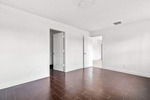 399 SW 14th Street, Deerfield Beach FL - photo 13 of 34