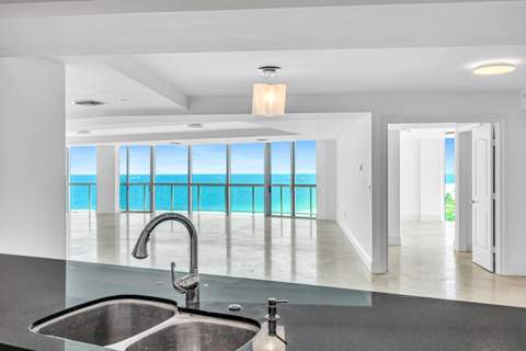 1200 Holiday Drive #902, Fort Lauderdale FL - photo 8 of 36