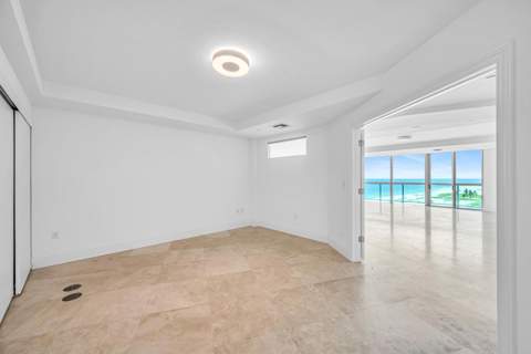 1200 Holiday Drive #902, Fort Lauderdale FL - photo 19 of 36