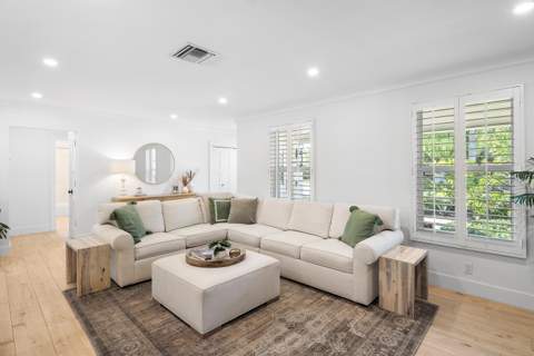 2641 NE 52nd Street, Lighthouse Point FL - photo 8 of 49