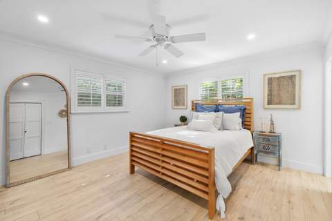2641 NE 52nd Street, Lighthouse Point FL - photo 23 of 49