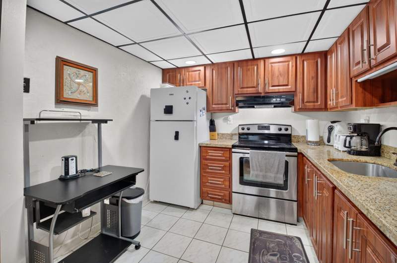 1 bedroom Condominium at 727 Normandy P Trail, Kings Point Normandy Condos, Delray Beach — photo 5
