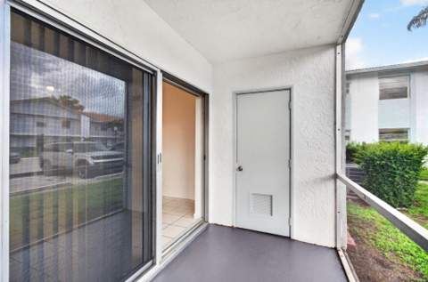 2720 Forest Hills Boulevard #102, Coral Springs FL - photo 12 of 35