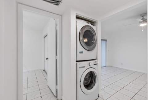 2720 Forest Hills Boulevard #102, Coral Springs FL - photo 6 of 35