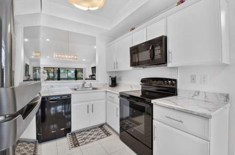 5086 Golfview Court #1622, Delray Beach FL - photo 17 of 50