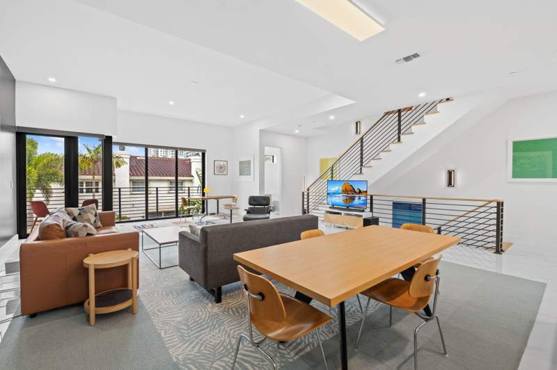 3 bedroom Townhouse at 818 NE 2nd Street, 8Hundred North, Fort Lauderdale — photo 2