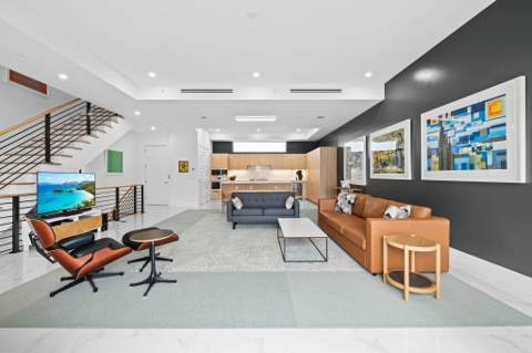 818 NE 2nd Street, Fort Lauderdale FL - photo 11 of 45