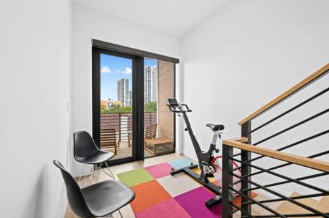 818 NE 2nd Street, Fort Lauderdale FL - photo 24 of 45