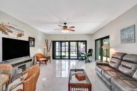 1301 N Riverside Drive #19, Pompano Beach FL - photo 11 of 47