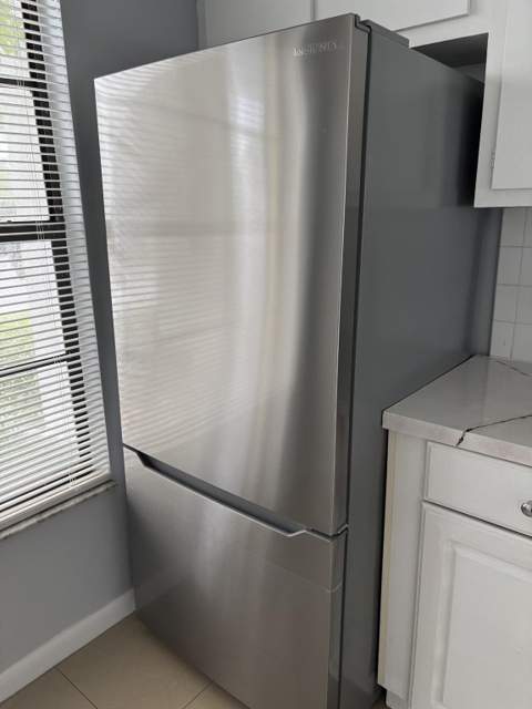 201 Lake Pointe Drive #107, Oakland Park FL - photo 6 of 17