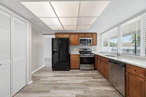 10830 NW 29th Court, Sunrise FL - photo 6 of 27