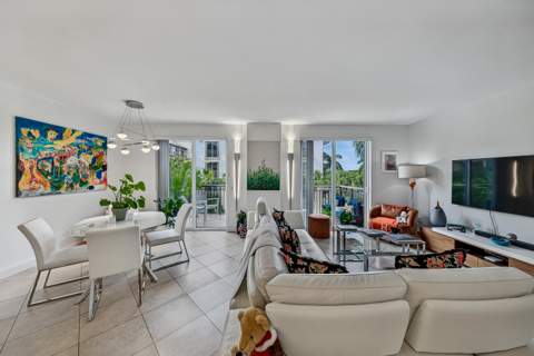 2631 NE 14th Avenue #316, Wilton Manors FL - photo 9 of 60