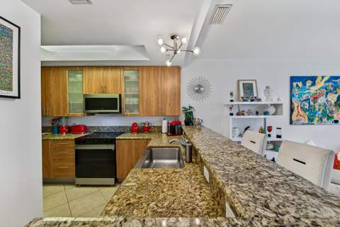 2631 NE 14th Avenue #316, Wilton Manors FL - photo 19 of 60