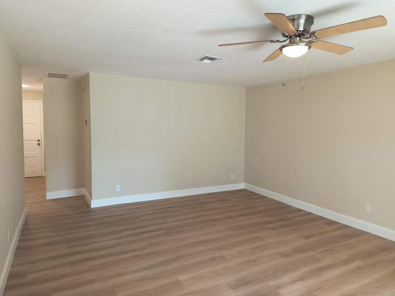 3 bedroom Single Family Residence at 6903 Coquina Avenue, Lakewood Park Unit 9, Fort Pierce — photo 4