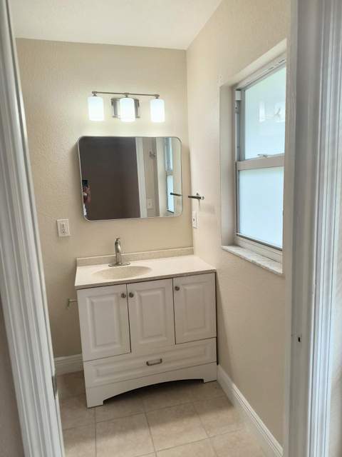 6903 Coquina Avenue, Fort Pierce FL - photo 14 of 26