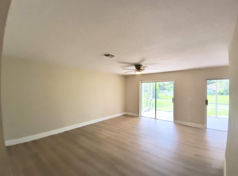 3 bedroom Single Family Residence at 6903 Coquina Avenue, Lakewood Park Unit 9, Fort Pierce — photo 5