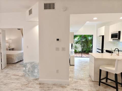 210 Bella Vista Court #10, Jupiter FL - photo 11 of 48