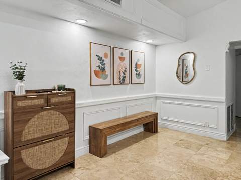 2836 NW 11th Avenue, Wilton Manors FL - photo 8 of 52