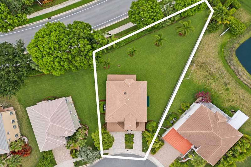 5 bedroom Single Family Residence at 16031 SW 49th Court, Riviera Isles II, Miramar — photo 2
