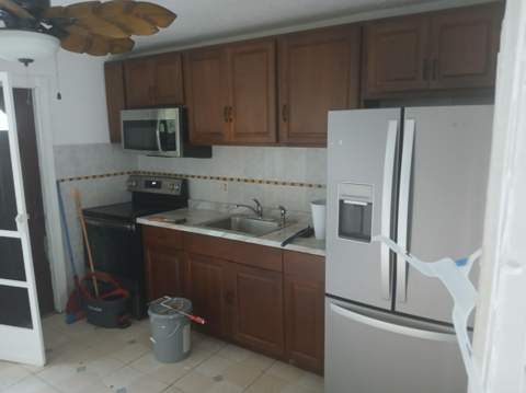 330 SW 14th Street, Dania Beach FL - photo 6 of 12