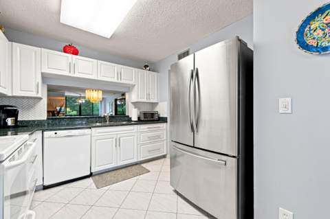 15075 Witney Rd #303, Delray Beach FL - photo 6 of 77
