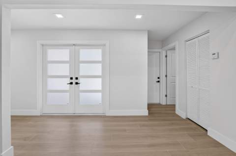 2908 NW 24th Way, Boca Raton FL - photo 8 of 69