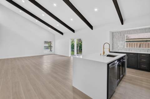2908 NW 24th Way, Boca Raton FL - photo 13 of 69
