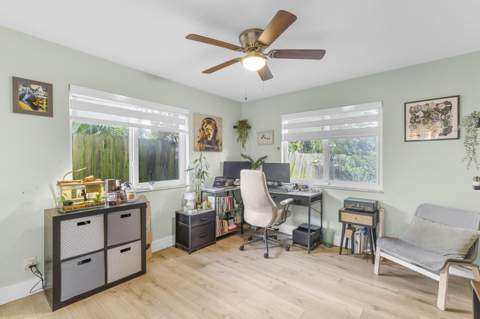 5318 NW 93rd Avenue, Sunrise FL - photo 17 of 36