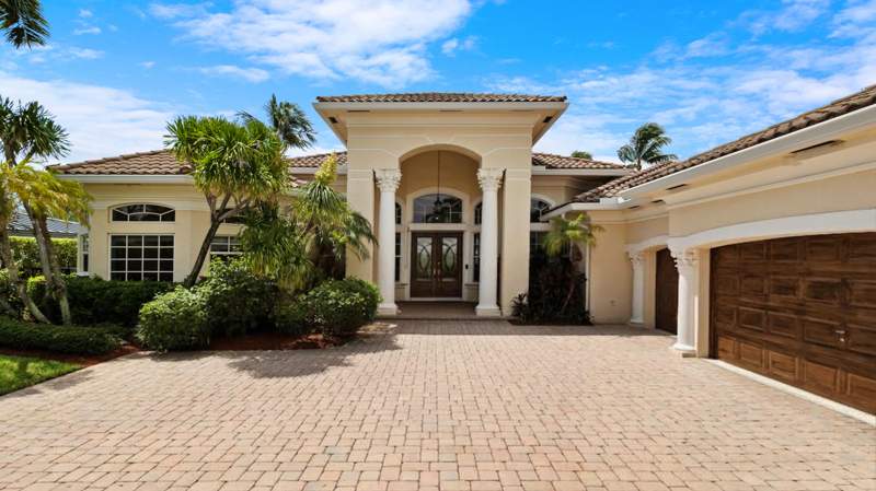 4 bedroom Single Family Residence at 2761 SE 9th Street, Pompano Isles Sec, Pompano Beach — photo 4