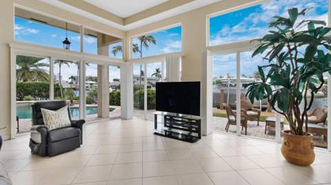 2761 SE 9th Street, Pompano Beach FL - photo 12 of 54