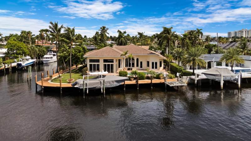 4 bedroom Single Family Residence at 2761 SE 9th Street, Pompano Isles Sec, Pompano Beach — photo 3
