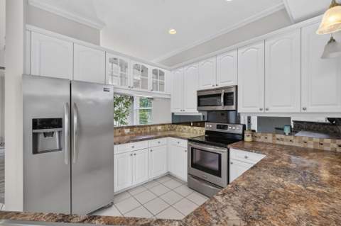 588 SW Saint Johns Bay, Port St. Lucie FL - photo 11 of 58