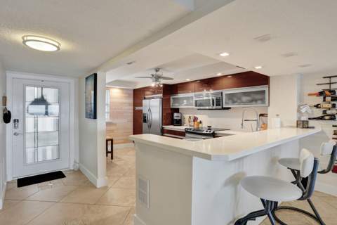 1012 N Ocean Boulevard #905, Pompano Beach FL - photo 18 of 34