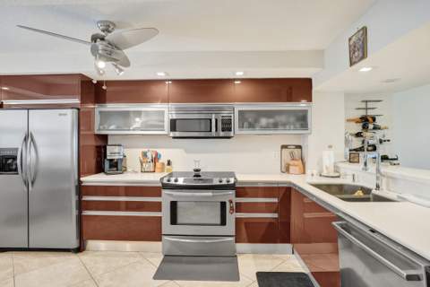 1012 N Ocean Boulevard #905, Pompano Beach FL - photo 19 of 34